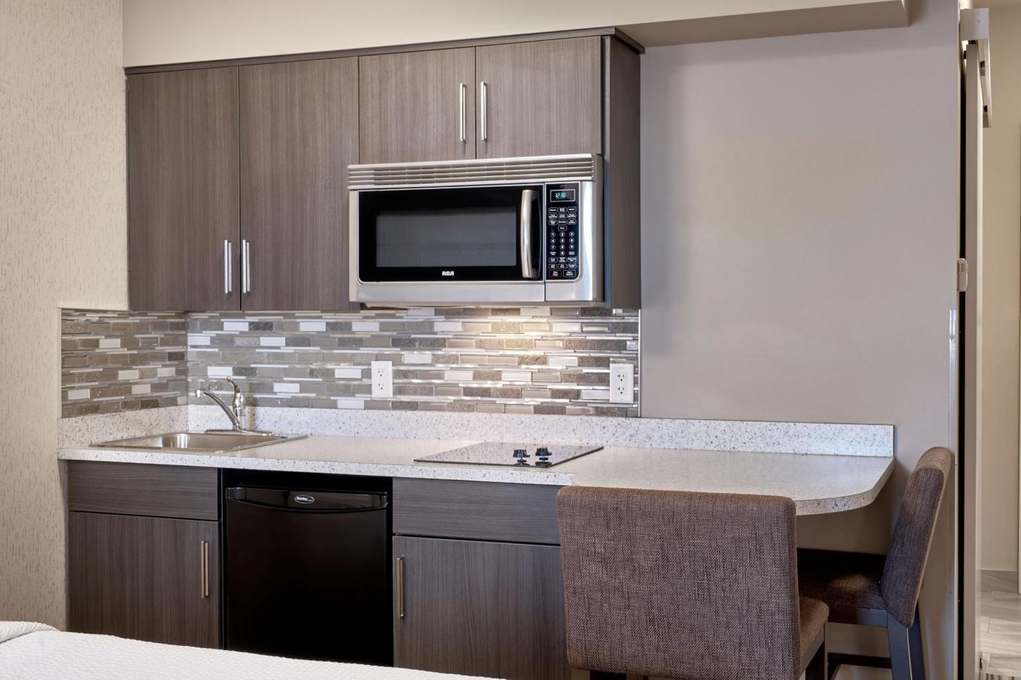 Fairfield Inn & Suites By Marriott Airdrie Zewnętrze zdjęcie
