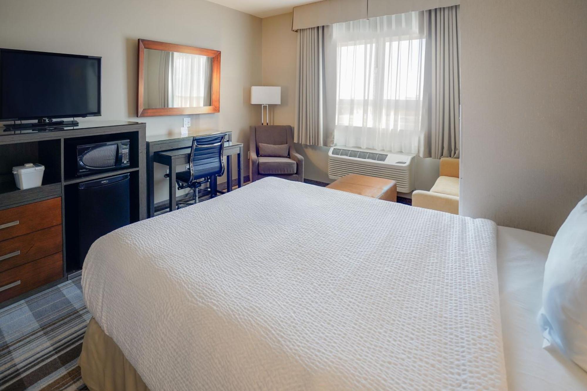 Fairfield Inn & Suites By Marriott Airdrie Zewnętrze zdjęcie
